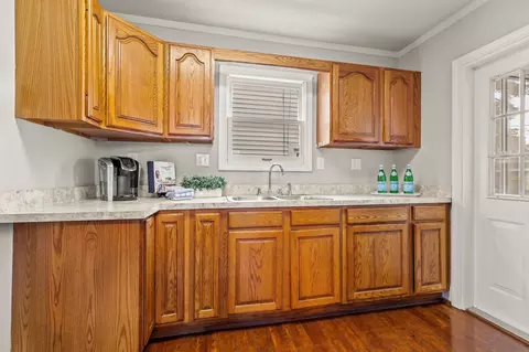 Kitchen - 1379 S 3rd St, Columbus, OH 43207 photo 2 of 2