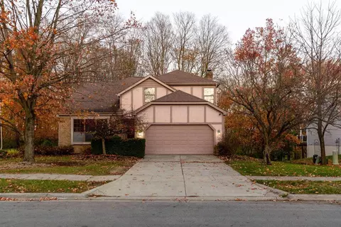 3092 Highland Park Dr, Pickerington, OH 43147
