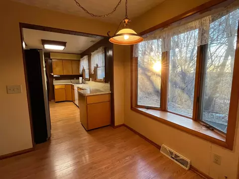 898 Hazel Ave, Heath, OH 43056 photo 9