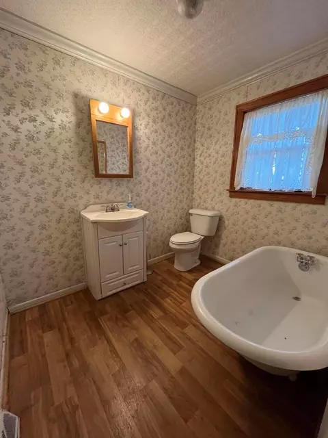 898 Hazel Ave, Heath, OH 43056 photo 7