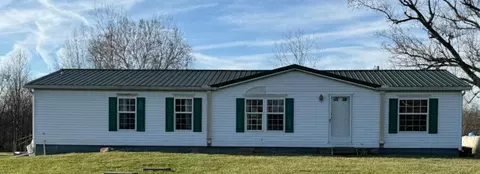 17322 Short Rd, Utica, OH 43080