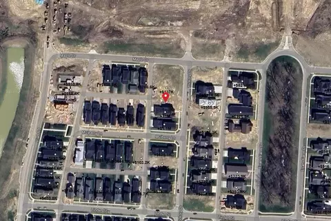 5554 Hickory Dr, Lewis Center, OH 43035