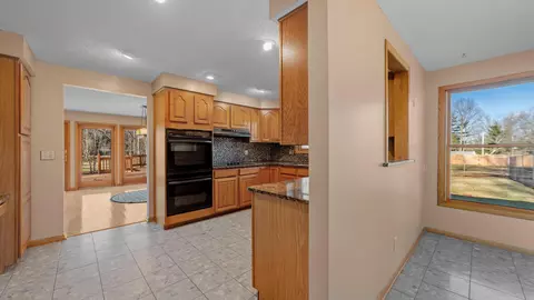 546 Twitchell Rd, Mansfield, OH 44903 photo 9