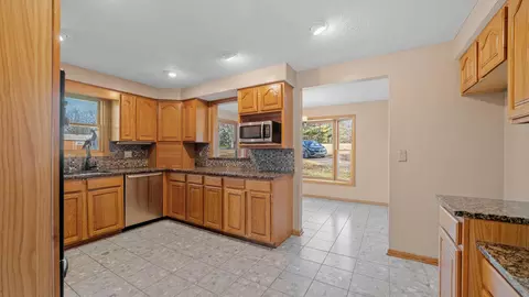 546 Twitchell Rd, Mansfield, OH 44903 photo 7