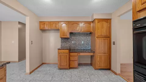 546 Twitchell Rd, Mansfield, OH 44903 photo 8