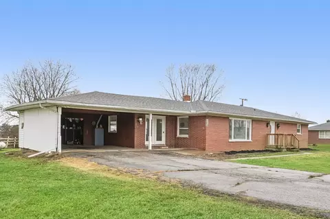 401 N Main St, De Graff, OH 43318 photo 2