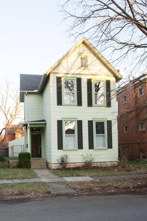 226 S Monroe Ave, Columbus, OH 43205