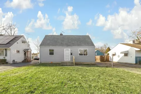 917 S Hampton Rd, Columbus, OH 43227