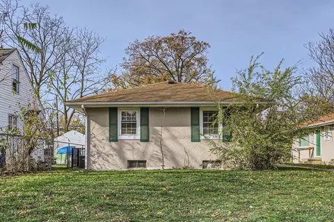 2383 Hiawatha Park Dr #2385, Columbus, OH 43211