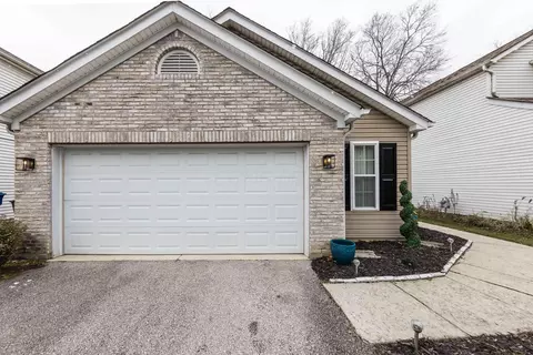 3008 Cumberland Woods Dr, Columbus, OH 43219