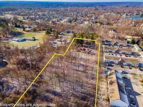 View/Area - 8432 Trails End Dr, Dublin, OH 43016 photo 21 of 27