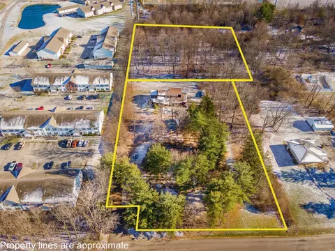 8432 Trails End Dr, Dublin, OH 43016