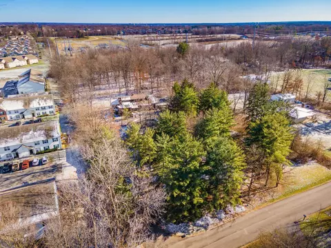 View/Area - 8432 Trails End Dr, Dublin, OH 43016 photo 16 of 27