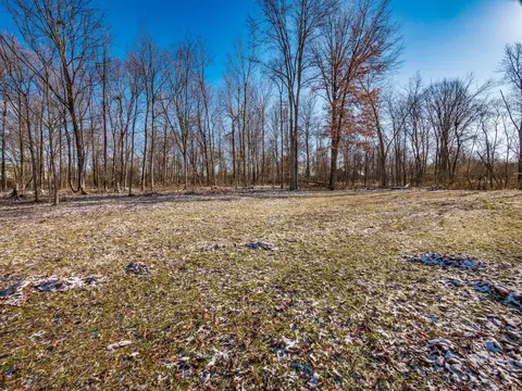 Exterior - 8432 Trails End Dr, Dublin, OH 43016 photo 21 of 22