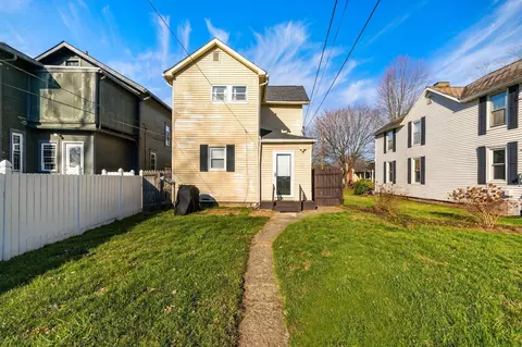 Exterior - 624 E 5th Ave, Lancaster, OH 43130 photo 13 of 13