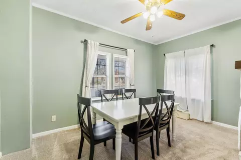 Dining - 624 E 5th Ave, Lancaster, OH 43130 photo 1 of 3
