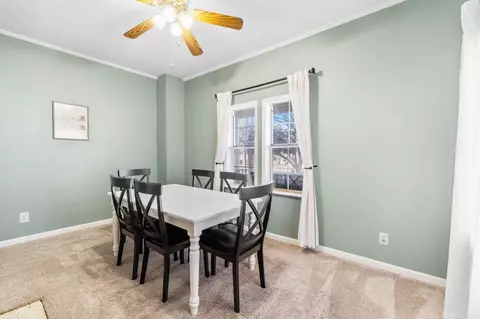 Dining - 624 E 5th Ave, Lancaster, OH 43130 photo 3 of 3