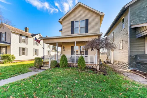 Exterior - 624 E 5th Ave, Lancaster, OH 43130 photo 5 of 13