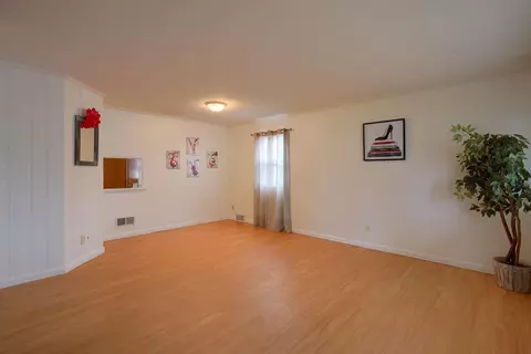 1111 Atwater Ave, Circleville, OH 43113 photo 8