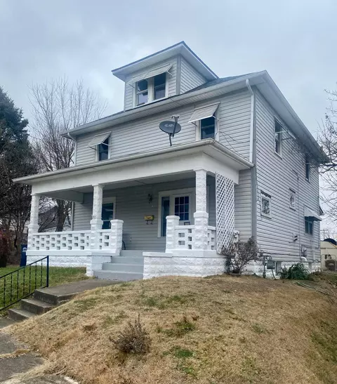 224 Rosehill Ave, Newark, OH 43055