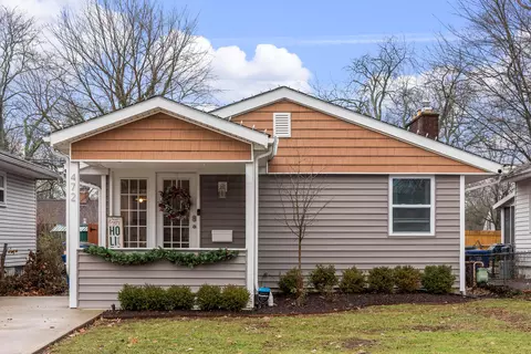472 Chase Rd, Columbus, OH 43214
