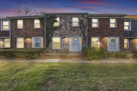 2311 Hardesty Dr N, Columbus, OH 43204