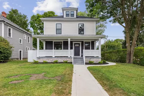 226 N State St, Westerville, OH 43081