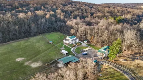 11407 Cullison Rd, Frazeysburg, OH 43822