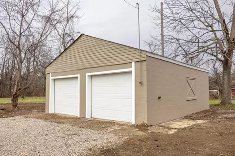 2421 Rhoads Ave, Columbus, OH 43207 photo 24