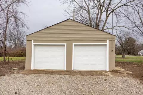 2421 Rhoads Ave, Columbus, OH 43207 photo 25