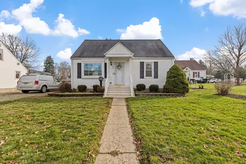 66 N 26th St, Newark, OH 43055