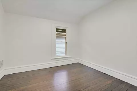 Bedroom - 167 E Hinman Ave, Columbus, OH 43207 photo 9 of 11
