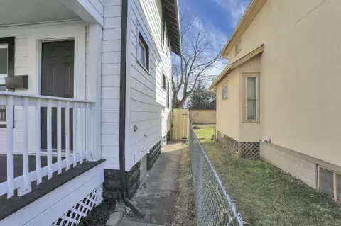 Entry Way - 167 E Hinman Ave, Columbus, OH 43207 photo 14 of 14