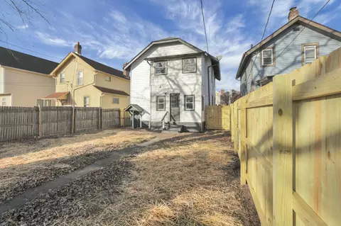 Exterior - 167 E Hinman Ave, Columbus, OH 43207 photo 11 of 19