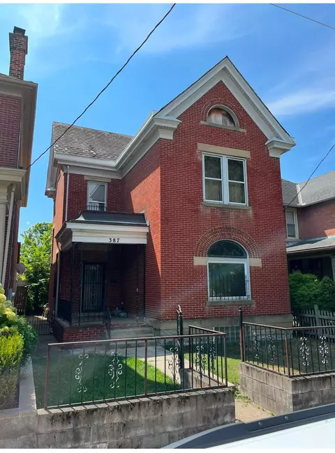 387 E Whittier St, Columbus, OH 43206