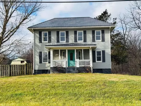 4505 Roseville Rd, Zanesville, OH 43701