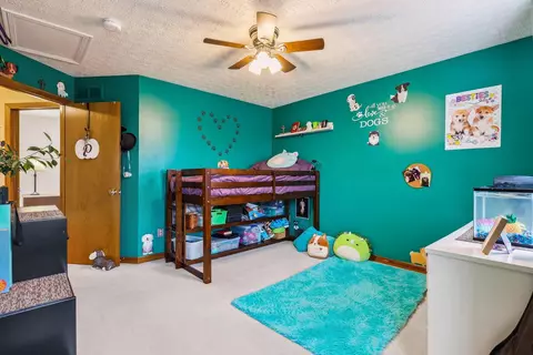 Bedroom - 6613 Wynwright Dr, Dublin, OH 43016 photo 6 of 7