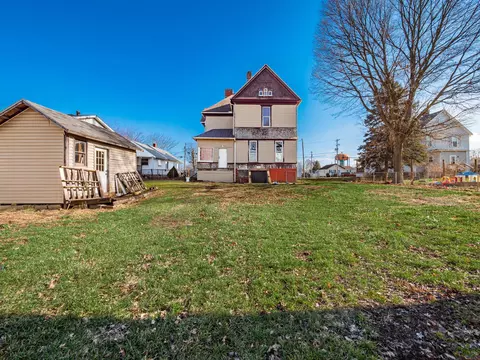 929 S Washington St, Circleville, OH 43113 photo 32