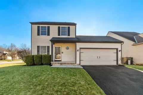 367 Holly Grove Rd, Lewis Center, OH 43035