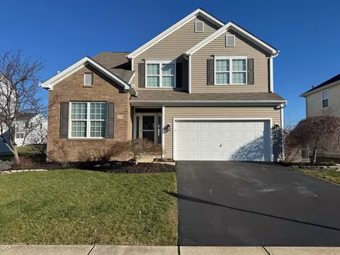 2170 Silverspur Ln, Marysville, OH 43040