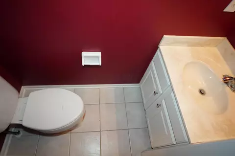 Bath - 124 Beech Dr, Delaware, OH 43015 photo 2 of 2