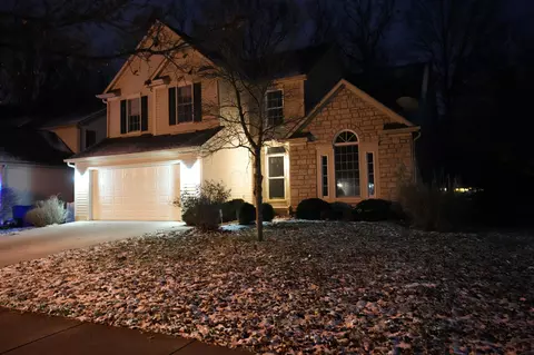 Exterior - 124 Beech Dr, Delaware, OH 43015 photo 4 of 7
