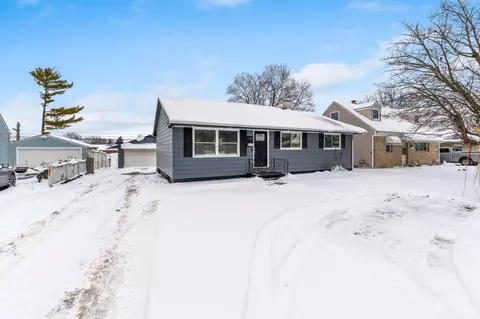 158 Southgate Dr, Columbus, OH 43207