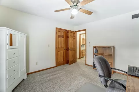 4070 Sintz Rd, Springfield, OH 45504 photo 28