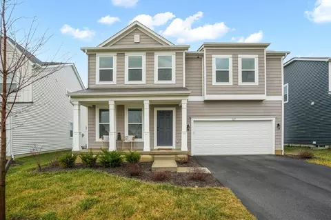 117 Mahogany Dr, Lewis Center, OH 43035