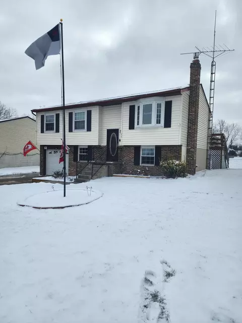 92 Silver St, Kenton, OH 43326 photo 3