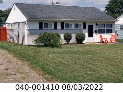3476 Valerie St, Grove City, OH 43123