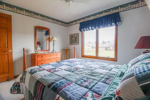 Bedroom - 1468 Eagle Way, Marion, OH 43302 photo 9 of 9