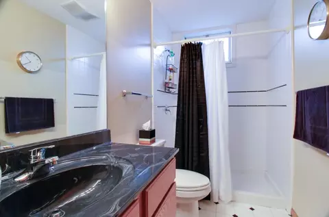 Bath - 1468 Eagle Way, Marion, OH 43302 photo 6 of 6