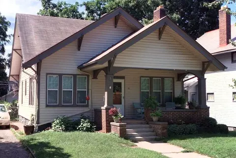 71 Clinton Heights Ave, Columbus, OH 43202